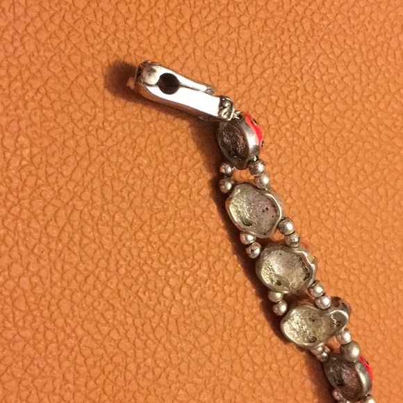 Vintage Lady Bug Bracelet - Picture 5 of 8
